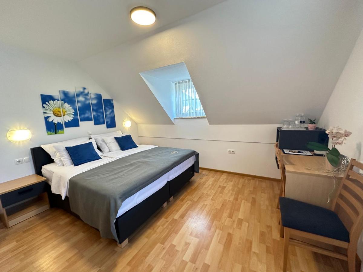 Boutique Hotel Loka Skofja Loka ภายนอก รูปภาพ