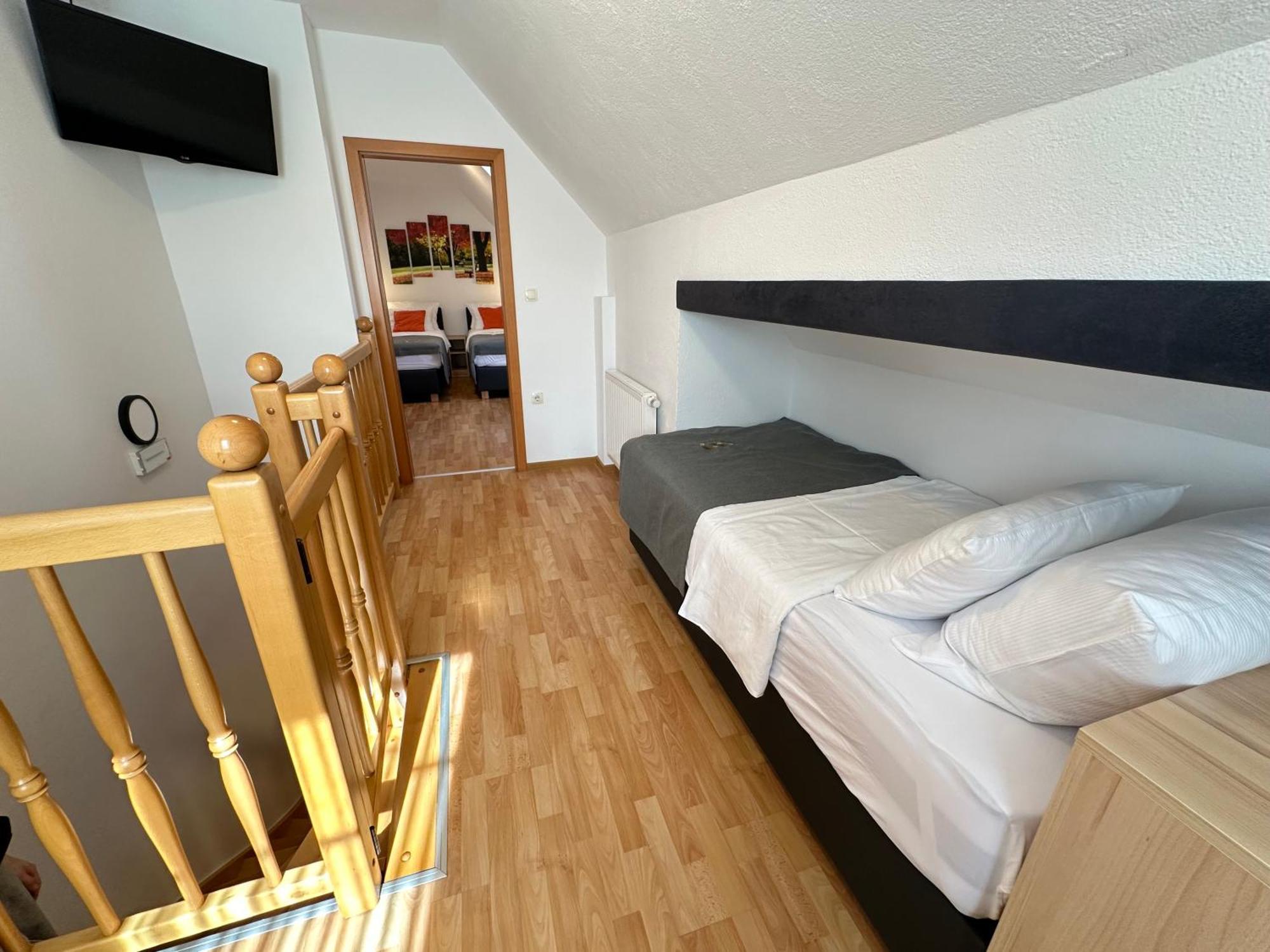 Boutique Hotel Loka Skofja Loka ภายนอก รูปภาพ
