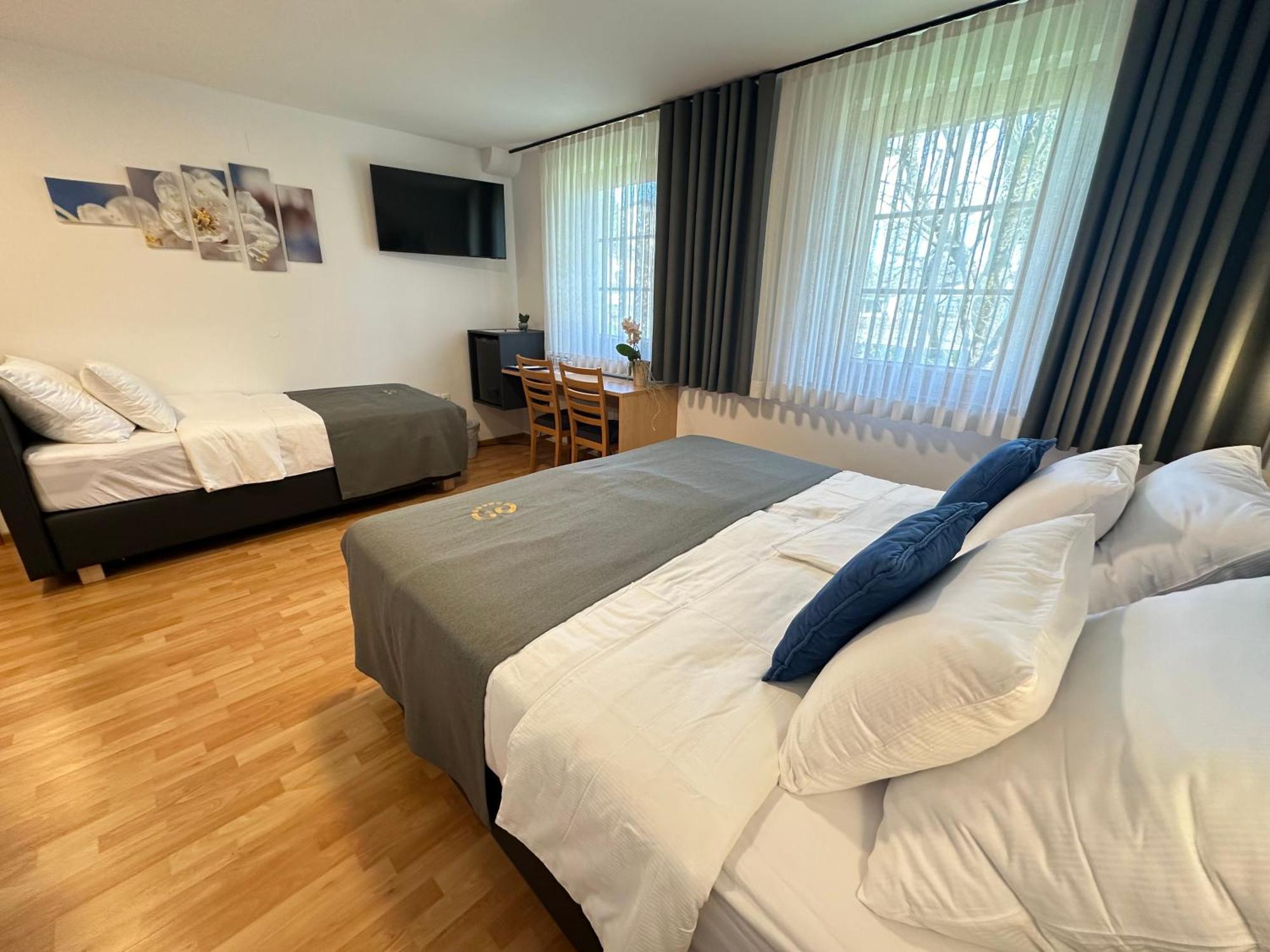 Boutique Hotel Loka Skofja Loka ภายนอก รูปภาพ