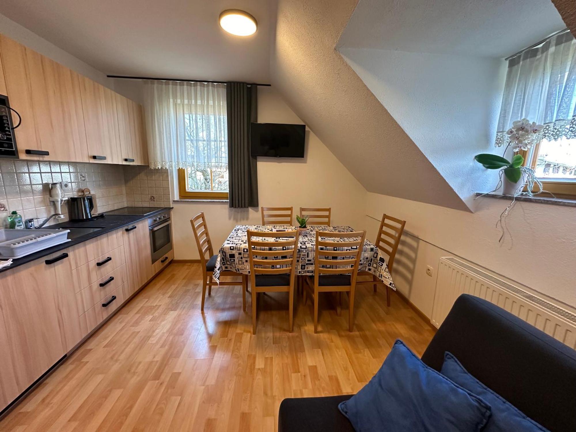 Boutique Hotel Loka Skofja Loka ภายนอก รูปภาพ
